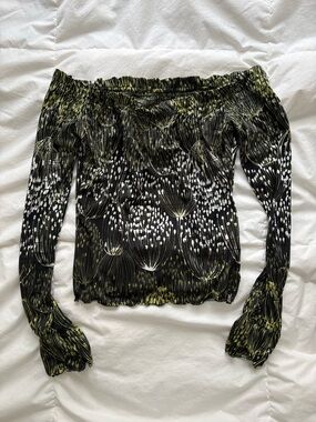 Miss Sixty Off-Shoulder Floral-Print Long Sleeve Top in Black, White and Olive